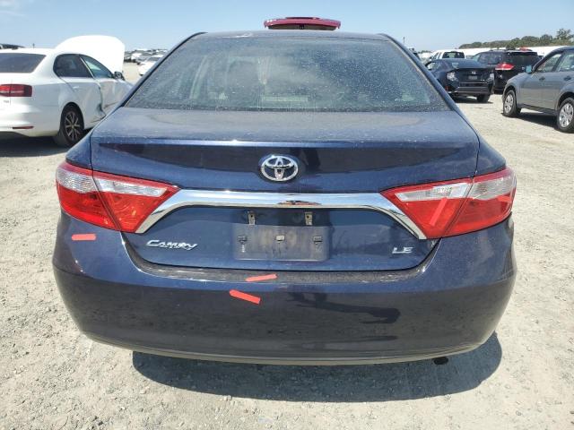  TOYOTA CAMRY 2017 Синий