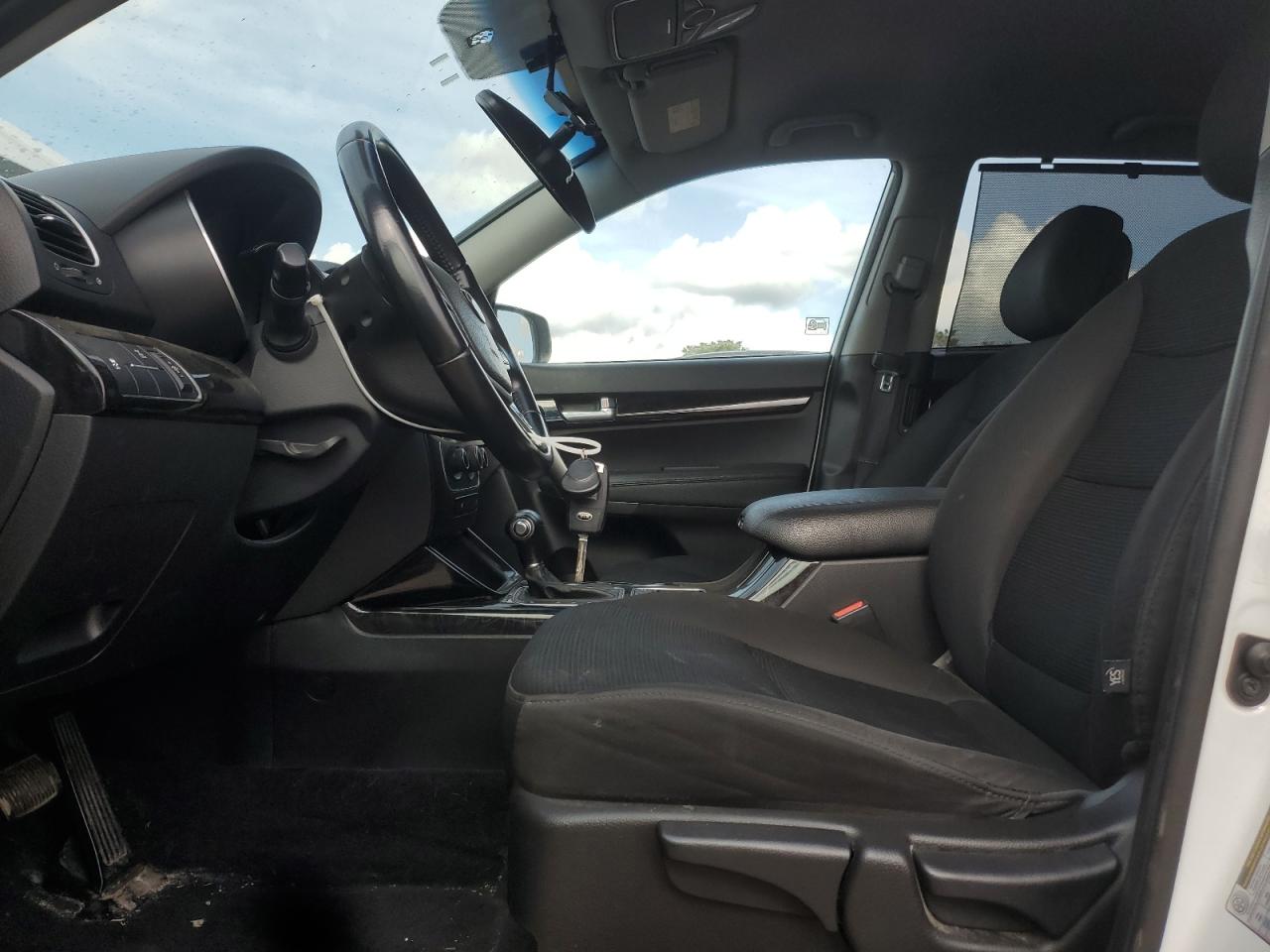 2014 Kia Sorento Lx VIN: 5XYKTCA62EG530184 Lot: 82037945