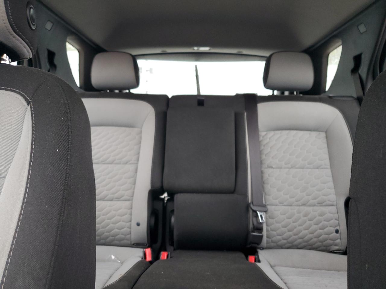 2018 Chevrolet Equinox Ls VIN: 2GNAXHEV1J6121929 Lot: 81501835