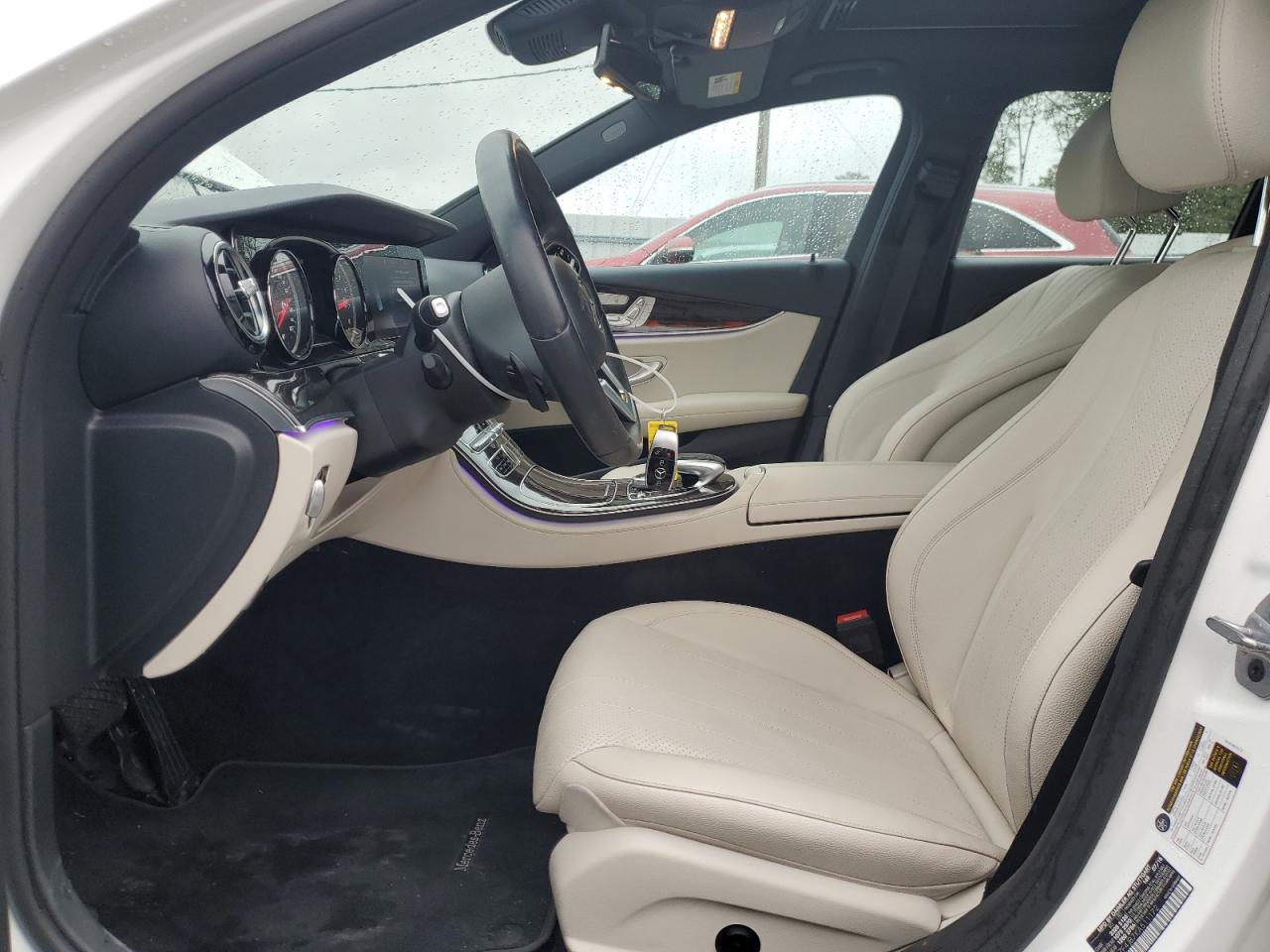 2019 Mercedes-Benz E 300 VIN: WDDZF4JB7KA511172 Lot: 84164705