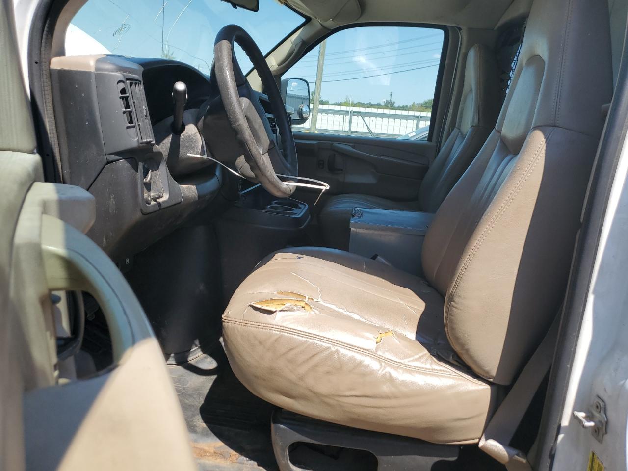 2006 Chevrolet Express G1500 VIN: 1GCFG15X861178565 Lot: 70487165