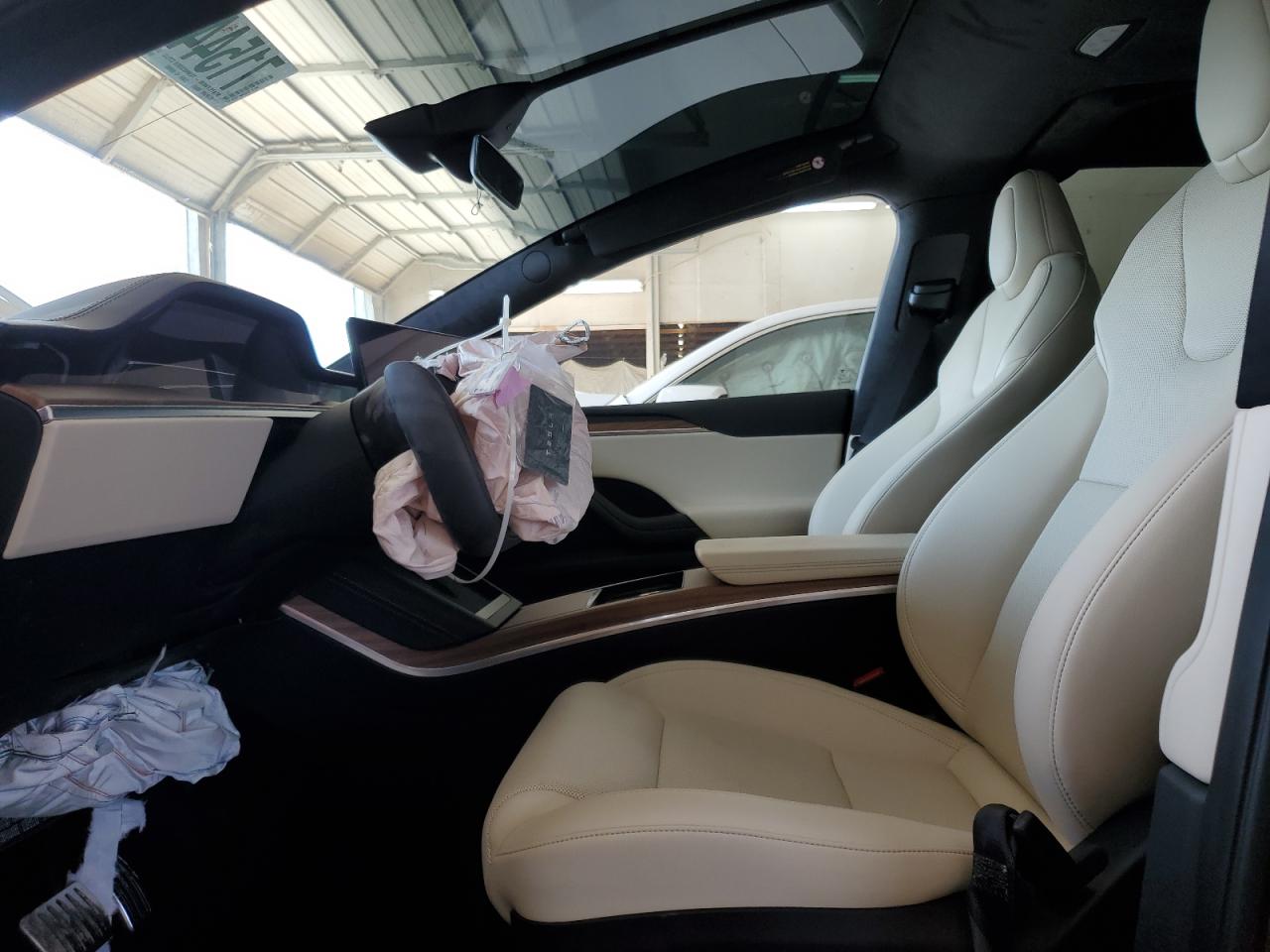 2025 Tesla Model X VIN: 7SAXCDE54SF469424 Lot: 71544155