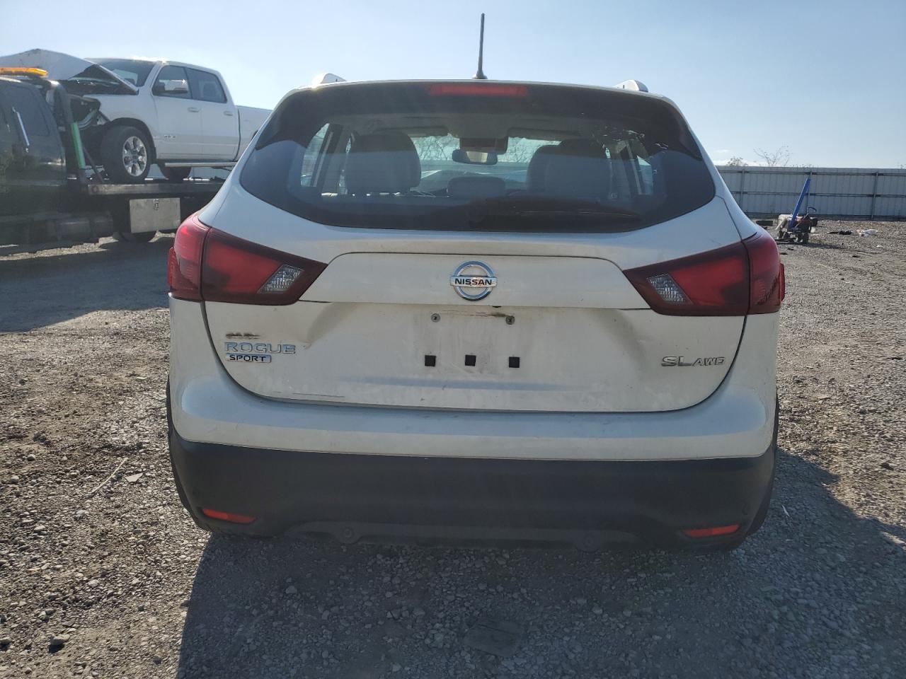 2019 Nissan Rogue Sport S VIN: JN1BJ1CR4KW347310 Lot: 84205315
