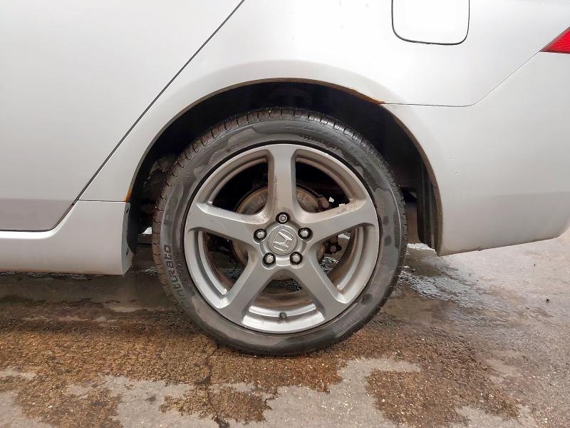 2005 HONDA ACCORD EXECUTIVE