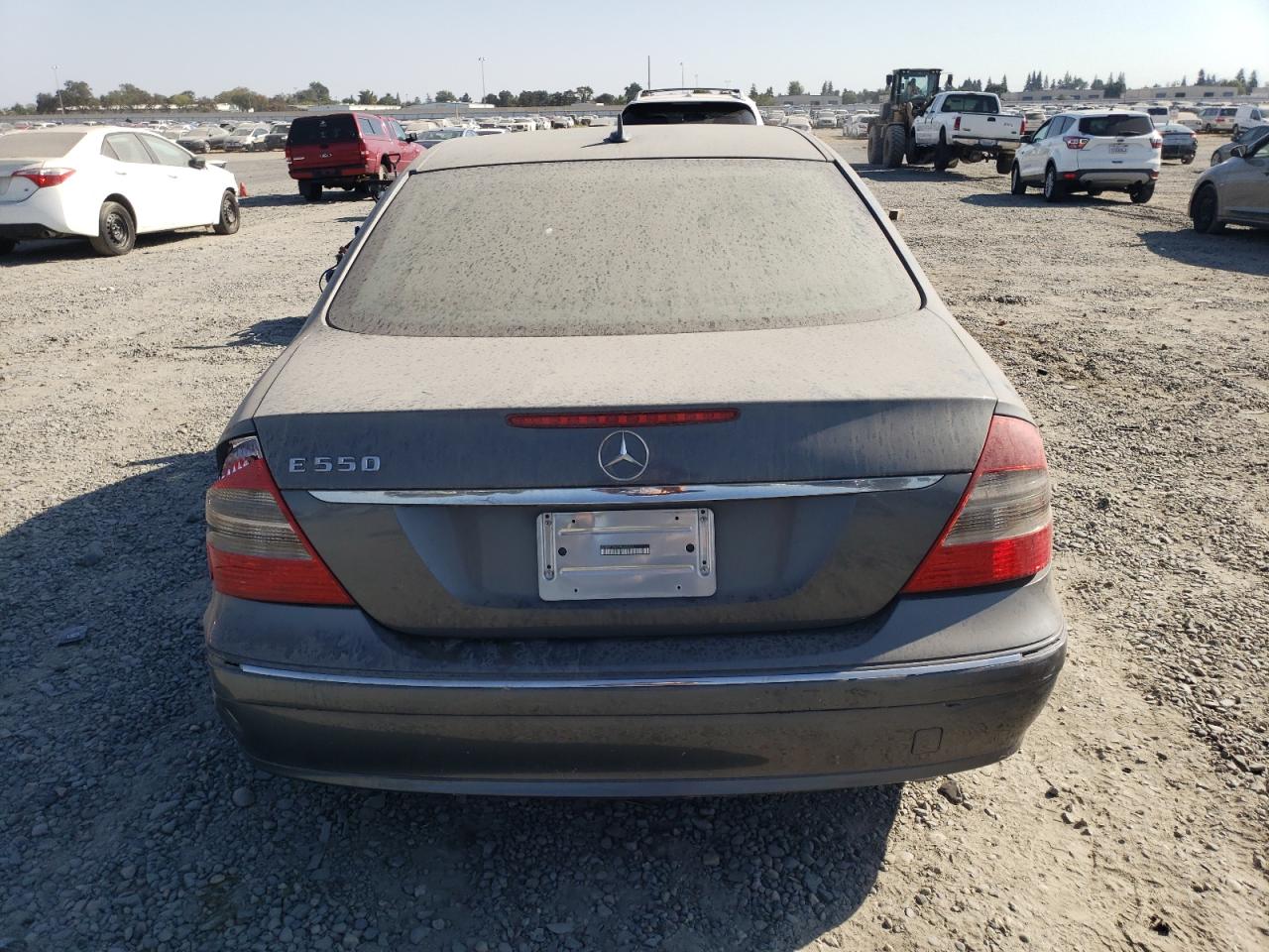 2007 Mercedes-Benz E 550 VIN: WDBUF72X77B074273 Lot: 80677925