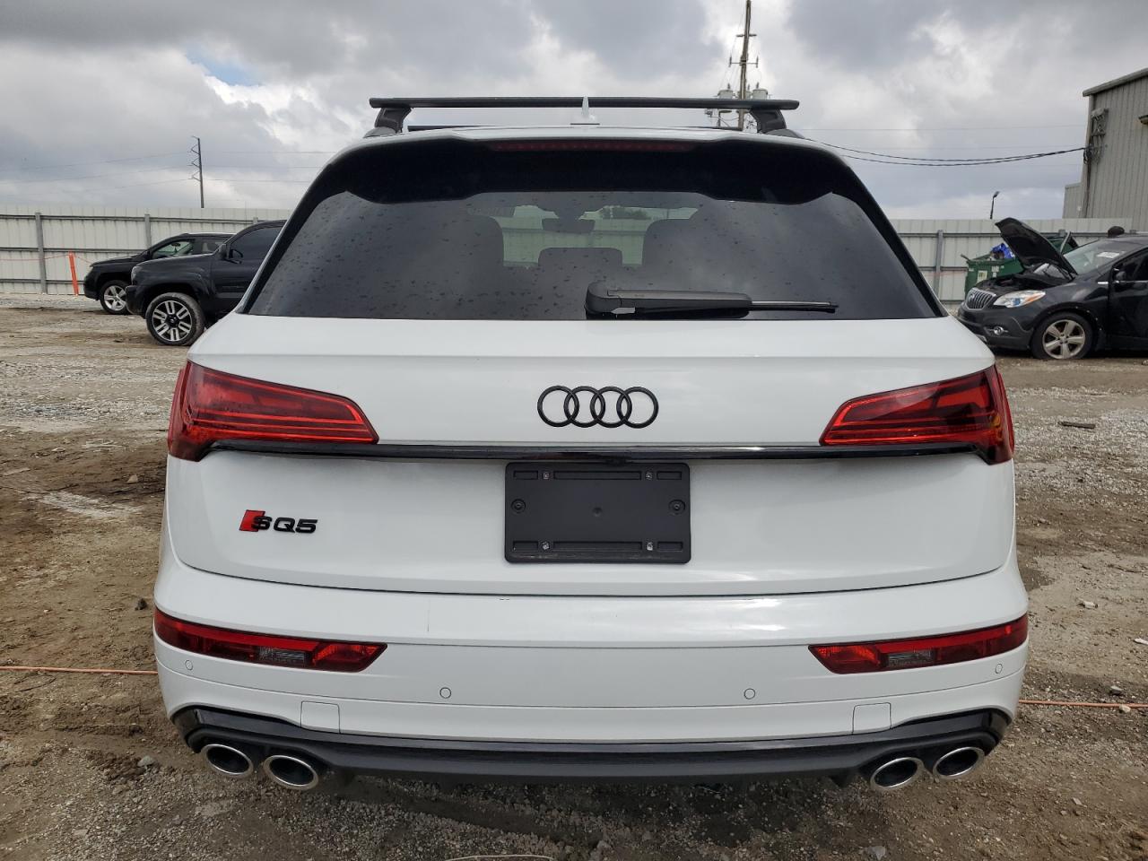 2023 Audi Sq5 Premium Plus VIN: WA1B4AFY1P2135643 Lot: 71064675