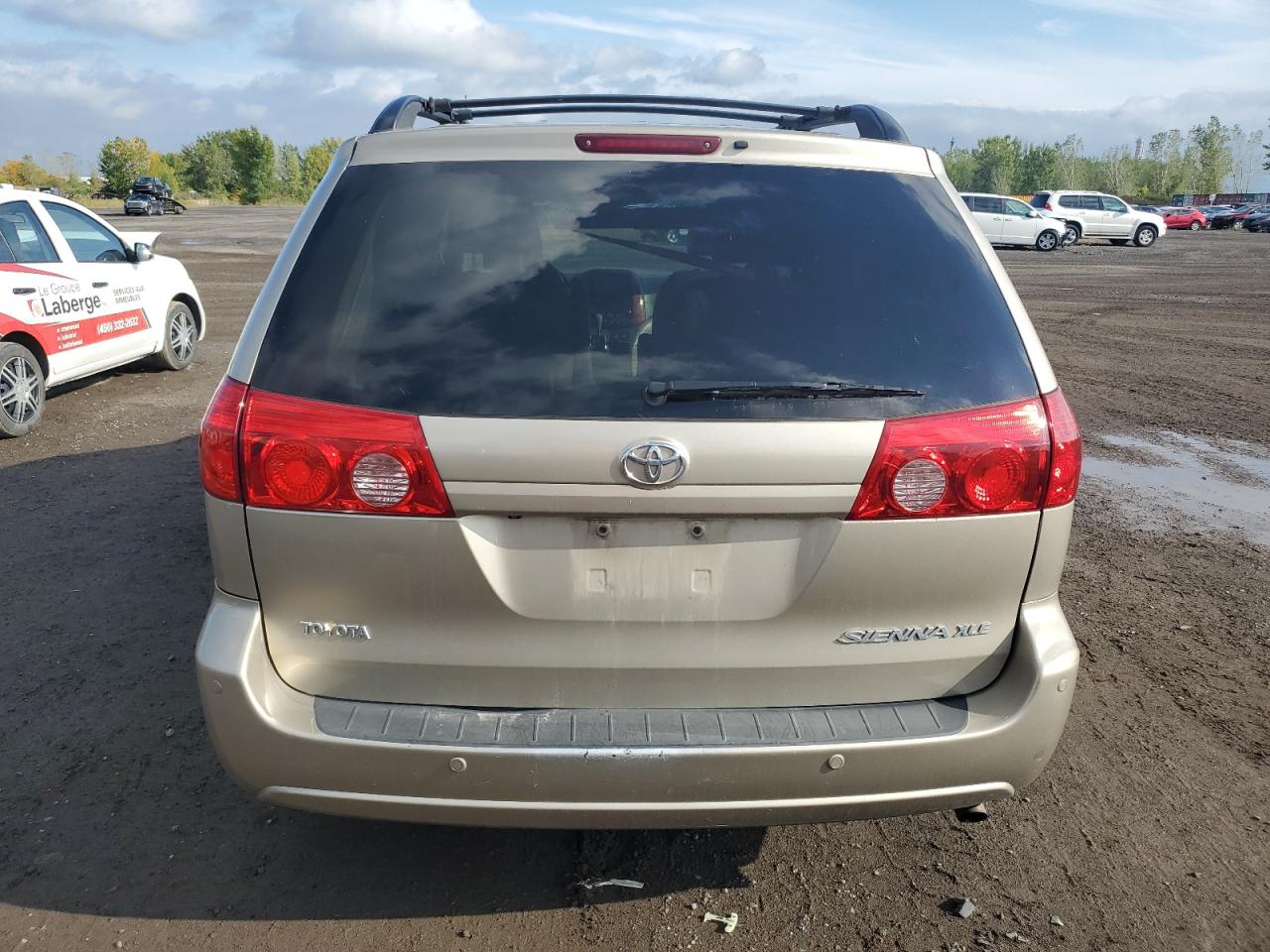 2009 Toyota Sienna Xle VIN: 5TDZK22C89S227225 Lot: 82114405