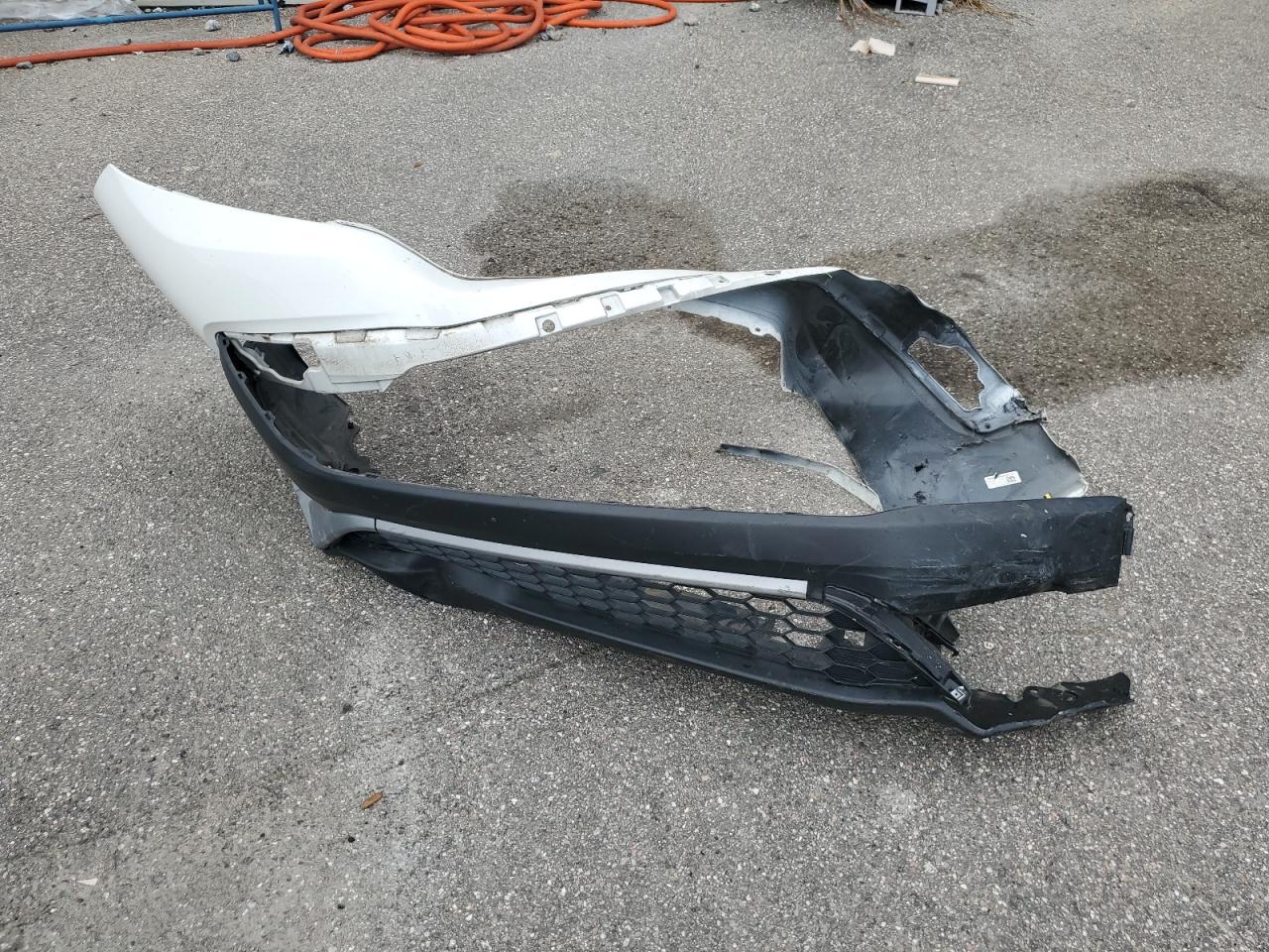 2020 Honda Cr-V Lx VIN: 7FARW2H23LE005131 Lot: 80300165