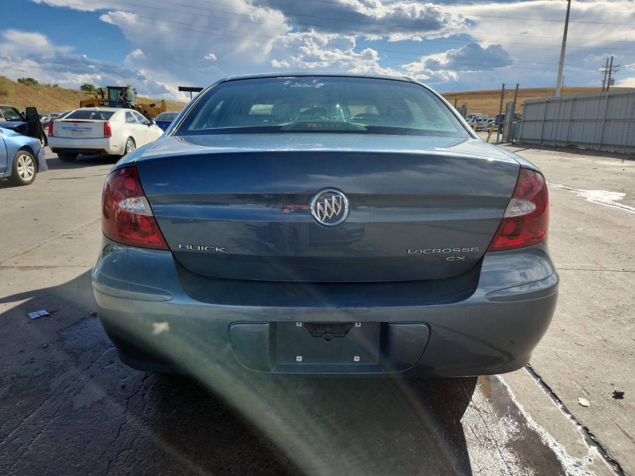 2007 Buick Lacrosse Cxl VIN: 2G4WD552571165588 Lot: 80346375
