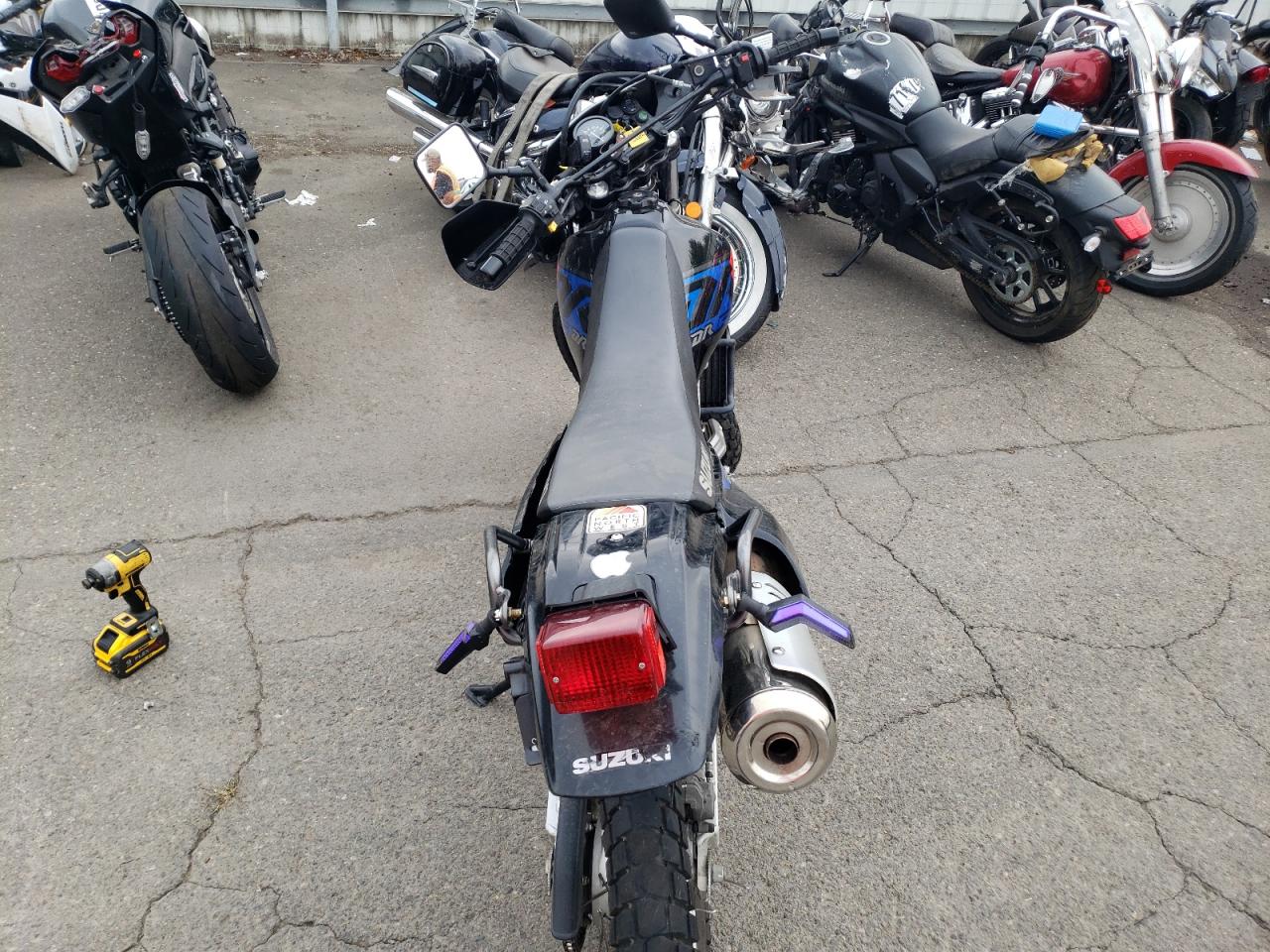 2017 Suzuki Dr650 Se VIN: JS1SP46A2H2100901 Lot: 72012355