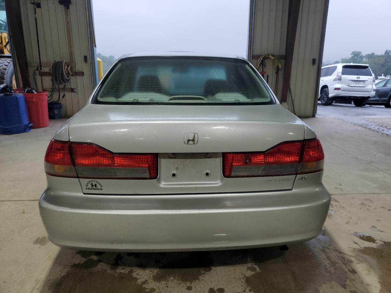 2001 Honda Accord Ex VIN: 1HGCG56621A018370 Lot: 81444985