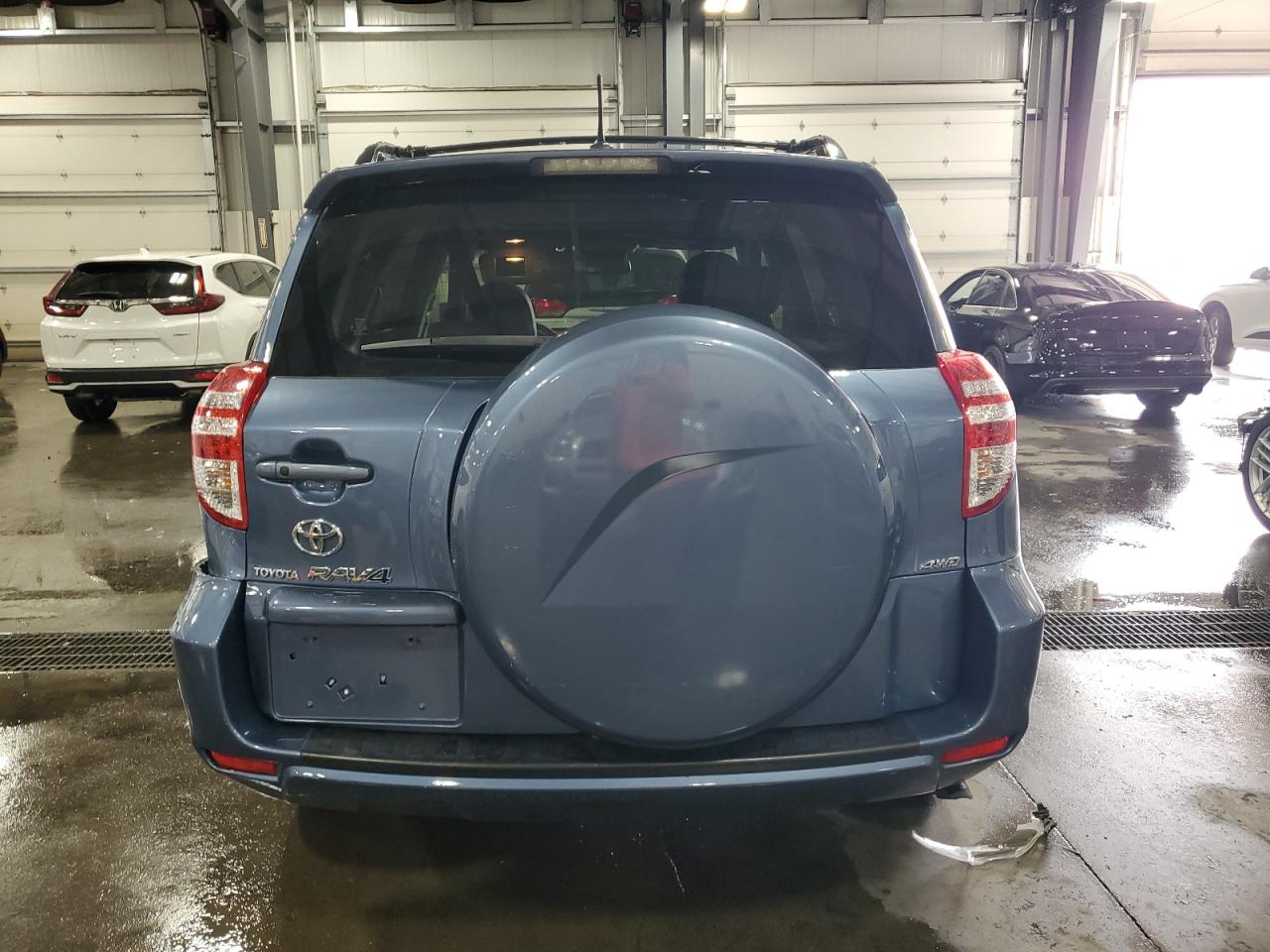 2010 Toyota Rav4 Limited VIN: JTMDK4DV3AD012744 Lot: 80707945