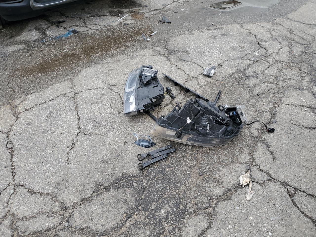 2016 Volvo S60 Platinum VIN: LYV612TM5GB096254 Lot: 82168535