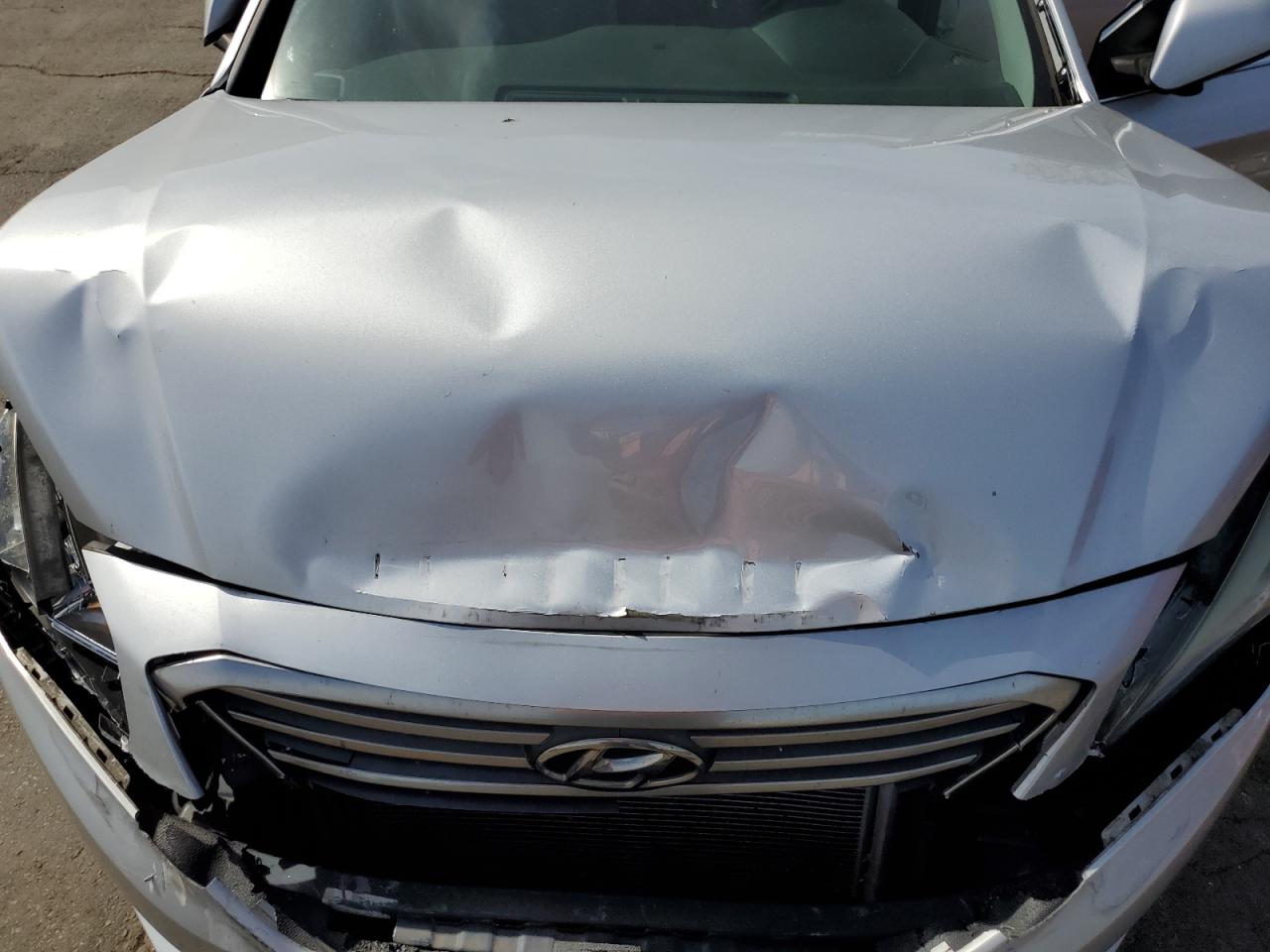 2015 Hyundai Sonata Se VIN: 5NPE24AF5FH088646 Lot: 82125955