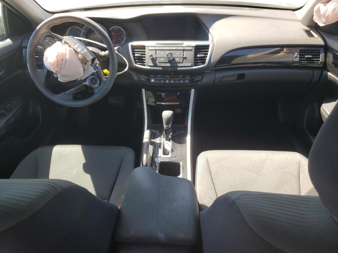 2016 Honda Accord Lx VIN: 1HGCR2F32GA132523 Lot: 72027975