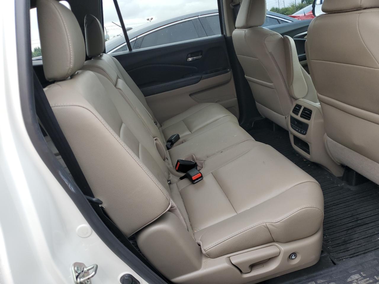 2017 Honda Pilot Exl VIN: 5FNYF6H57HB044966 Lot: 81537455