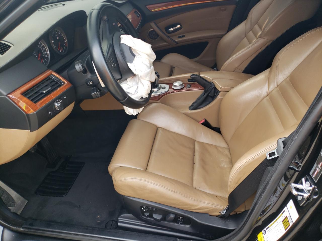 2008 BMW M5 VIN: WBSNB93548CX09643 Lot: 83785065