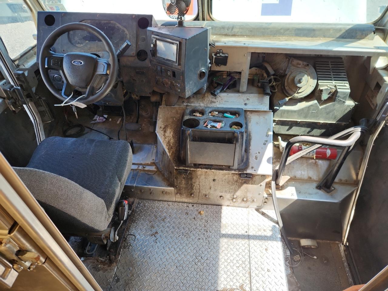 2021 Ford Econoline E450 Super Duty Commercial Str VIN: 1FC3E4KK9MDC17470 Lot: 71919515