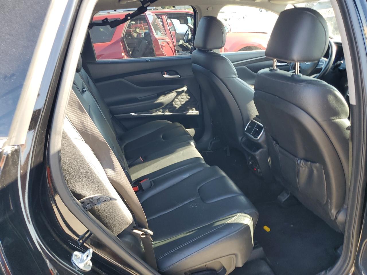 2019 Hyundai Santa Fe Limited VIN: 5NMS5CAD4KH069077 Lot: 83856335