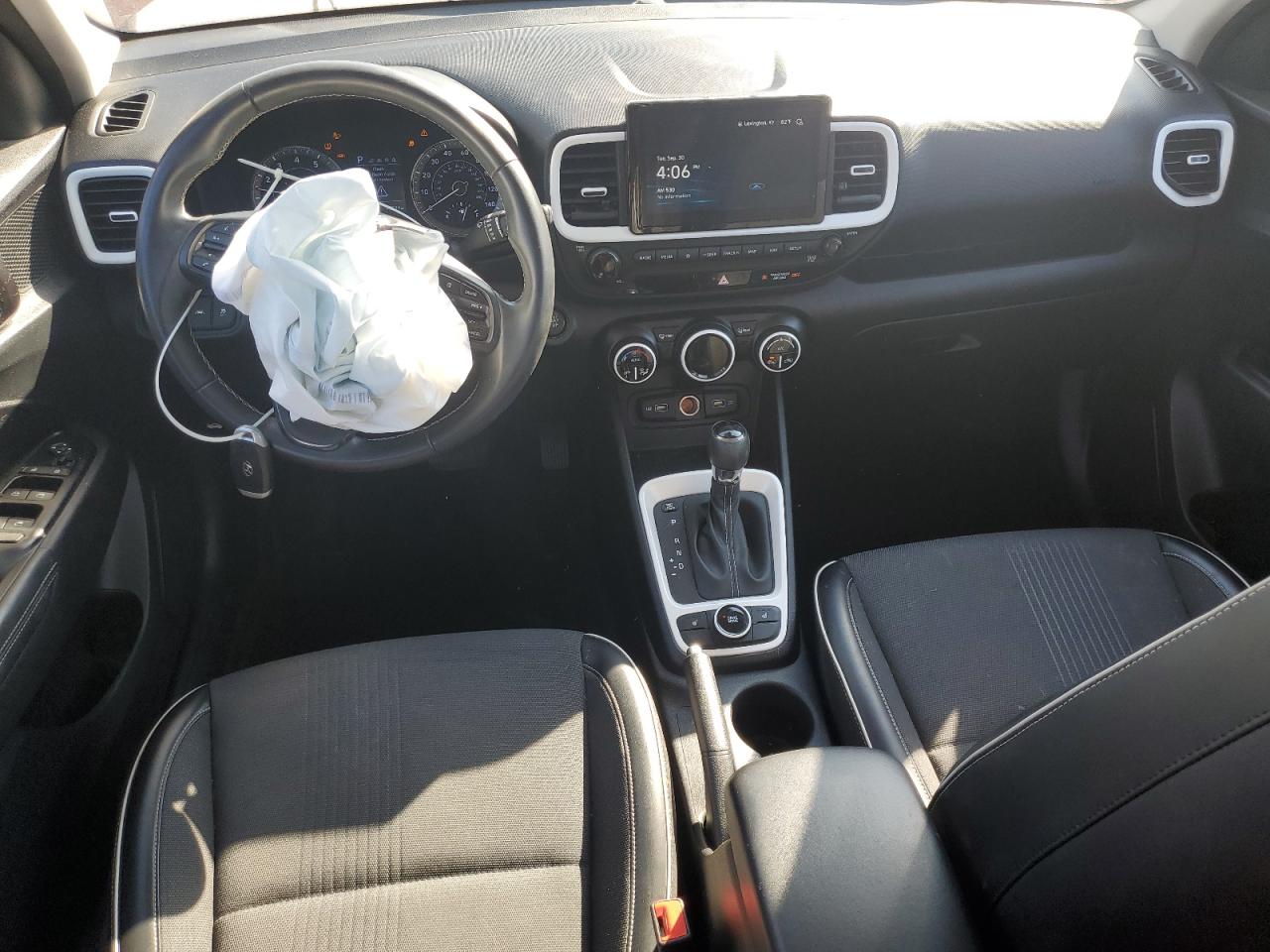 2022 Hyundai Venue Sel VIN: KMHRC8A33NU202851 Lot: 84645765