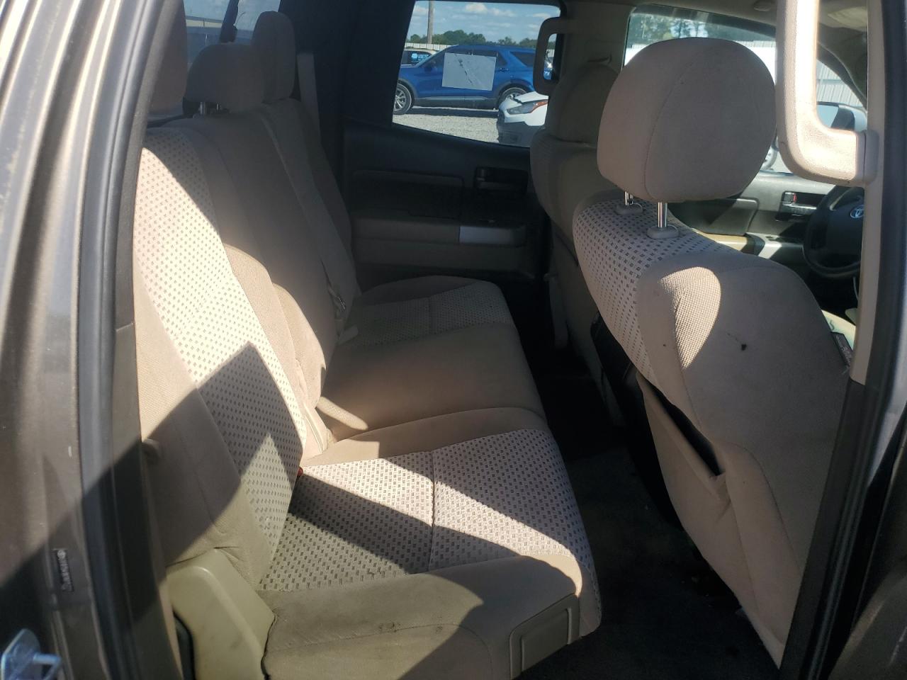 2007 Toyota Tundra Double Cab Sr5 VIN: 5TFRT541X7X015721 Lot: 71171415