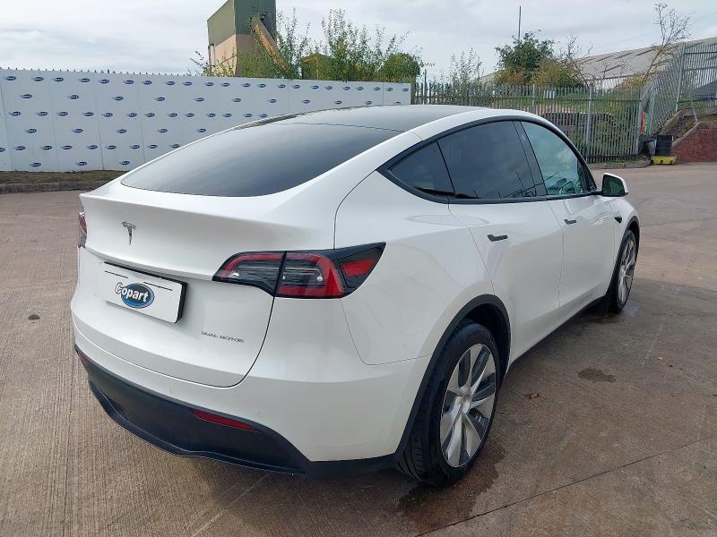 2022 TESLA MODEL Y LONG RANGE AWD 