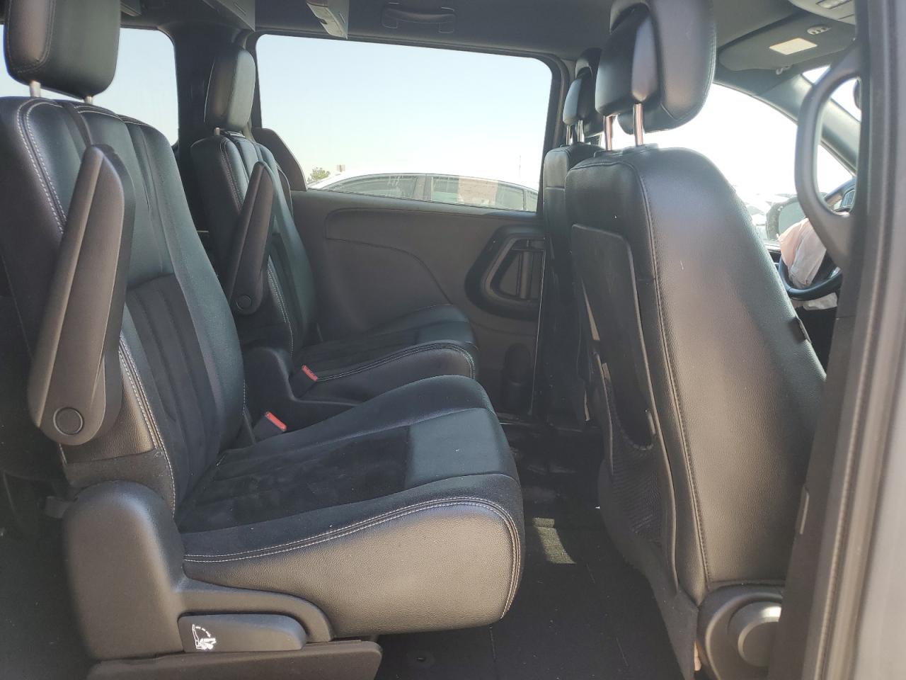 2015 Dodge Grand Caravan Sxt VIN: 2C4RDGCG1FR703859 Lot: 81216825