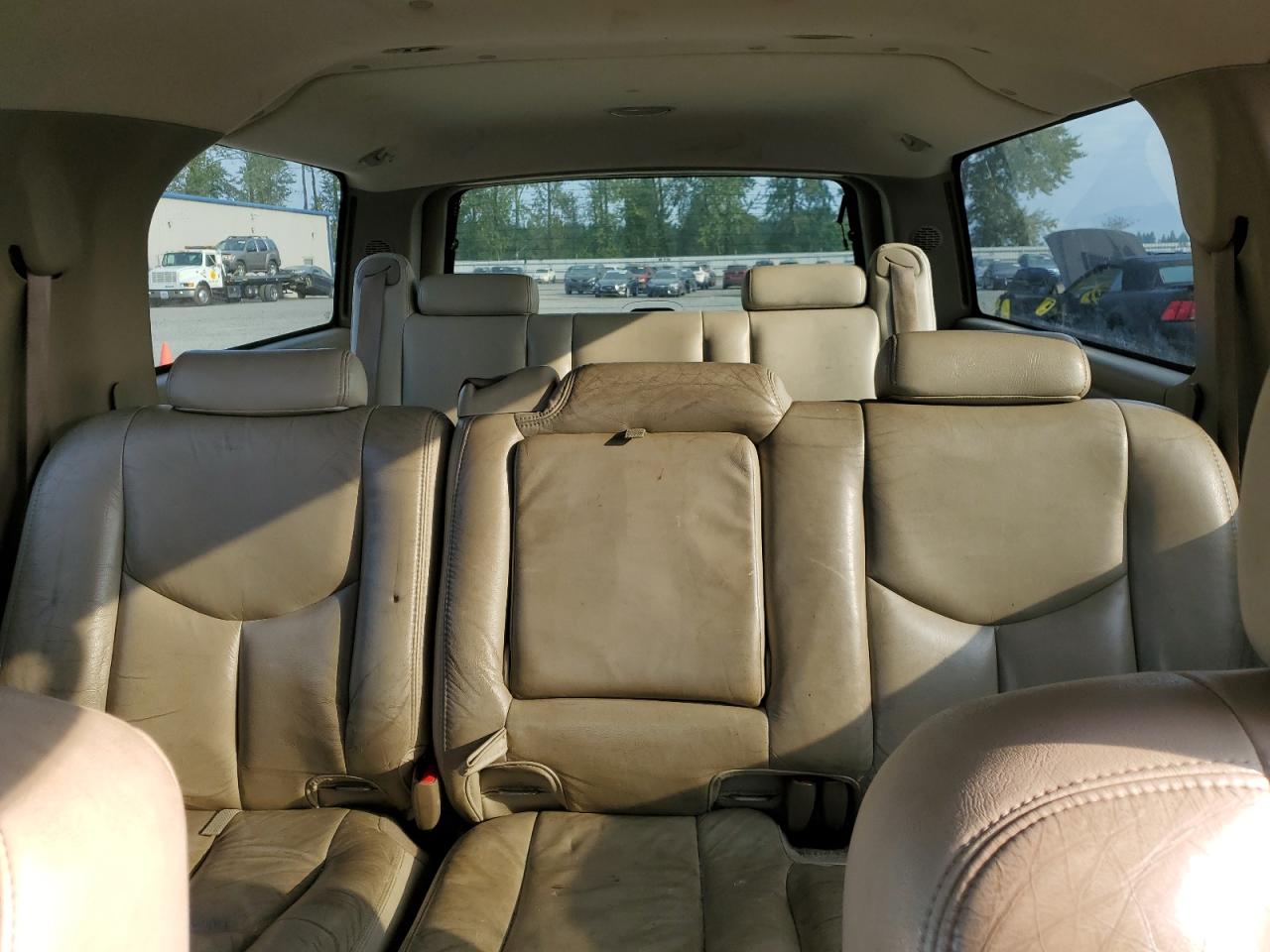 2004 Chevrolet Suburban K1500 VIN: 1GNFK16Z34J162681 Lot: 66778155