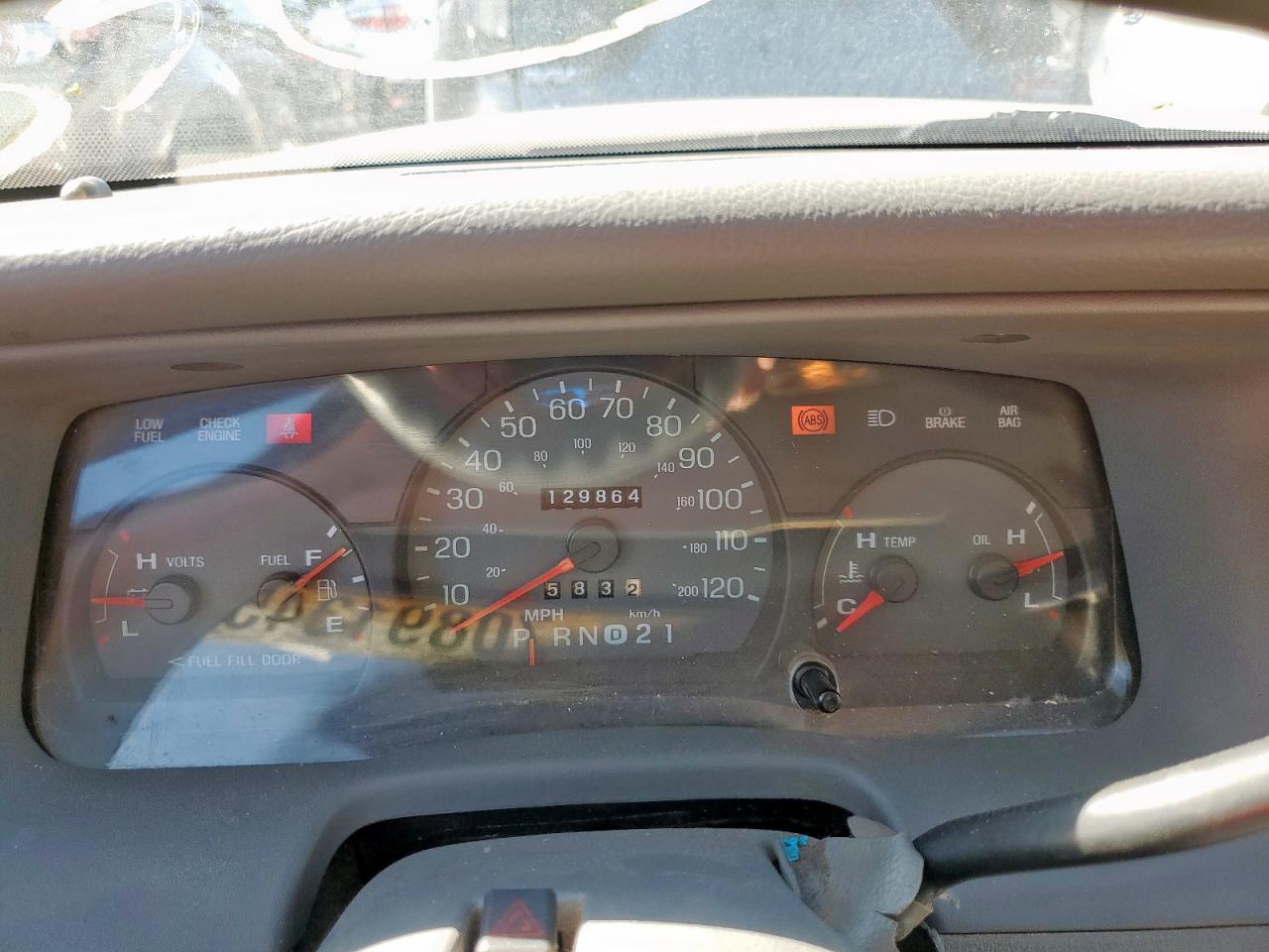 2003 Mercury Grand Marquis Gs VIN: 2MEFM74W03X690505 Lot: 70891345