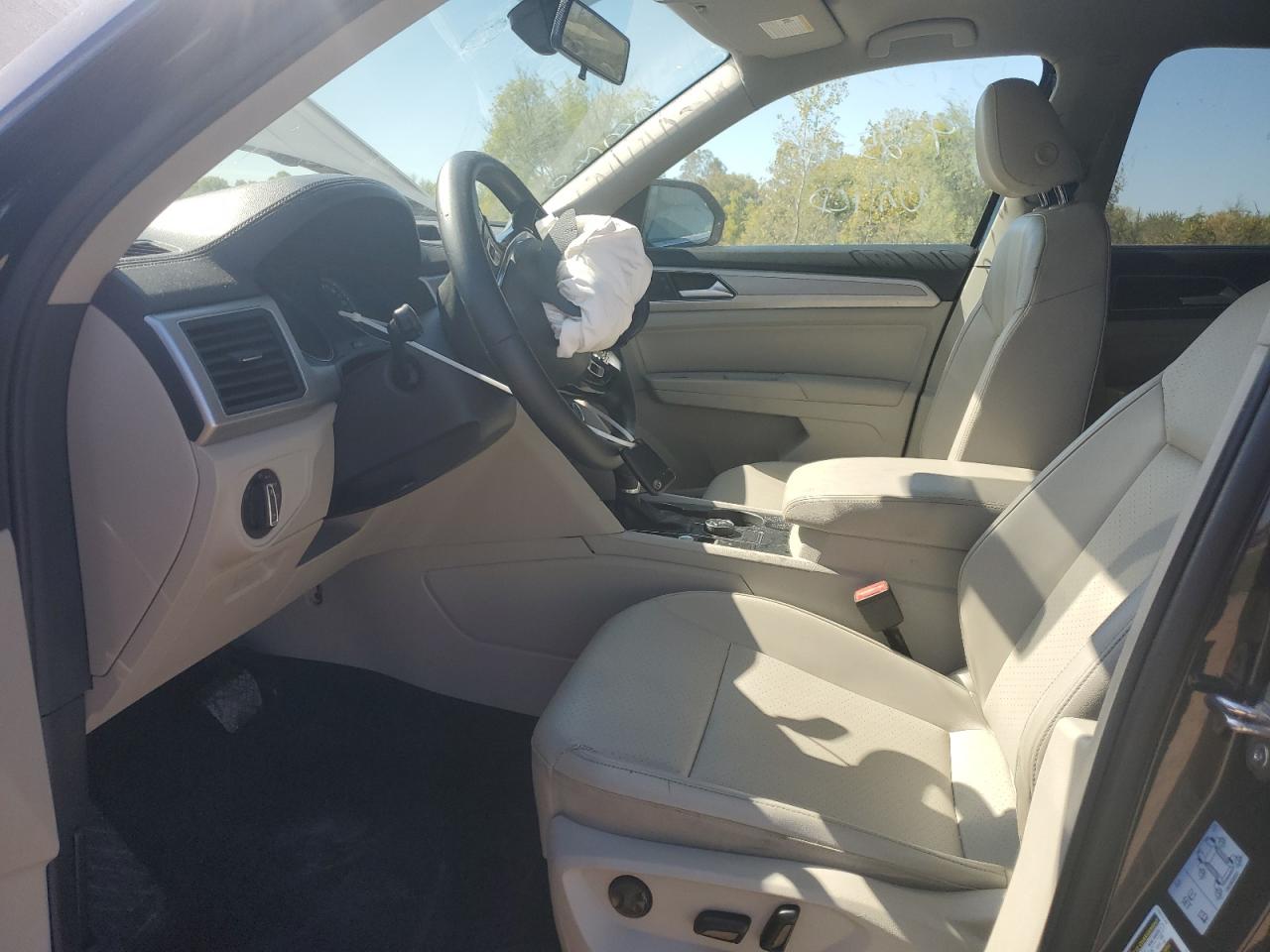 2018 Volkswagen Atlas Se VIN: 1V2KR2CA7JC549675 Lot: 84408605