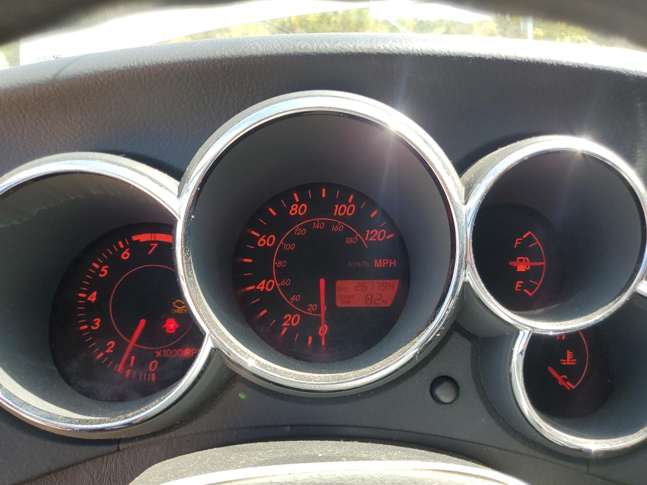 2003 Toyota Corolla Matrix Xr VIN: 2T1KR32E33C142829 Lot: 81281525