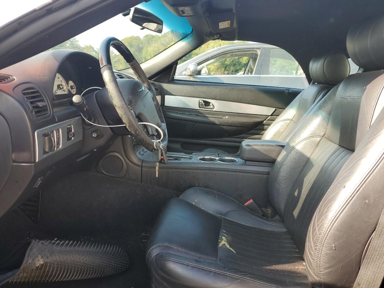 2004 Ford Thunderbird VIN: 1FAHP60A54Y105169 Lot: 80834995