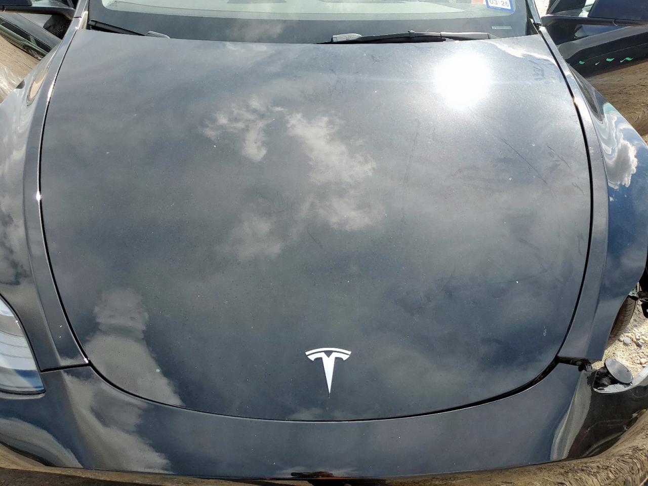 2025 Tesla Model Y VIN: 7SAYGDEF6SA370487 Lot: 83795795