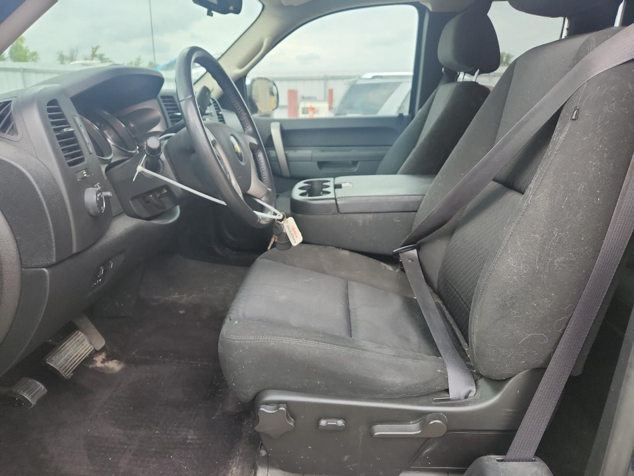 2011 Chevrolet Silverado K1500 Lt VIN: 1GCRKSE30BZ143545 Lot: 80156885