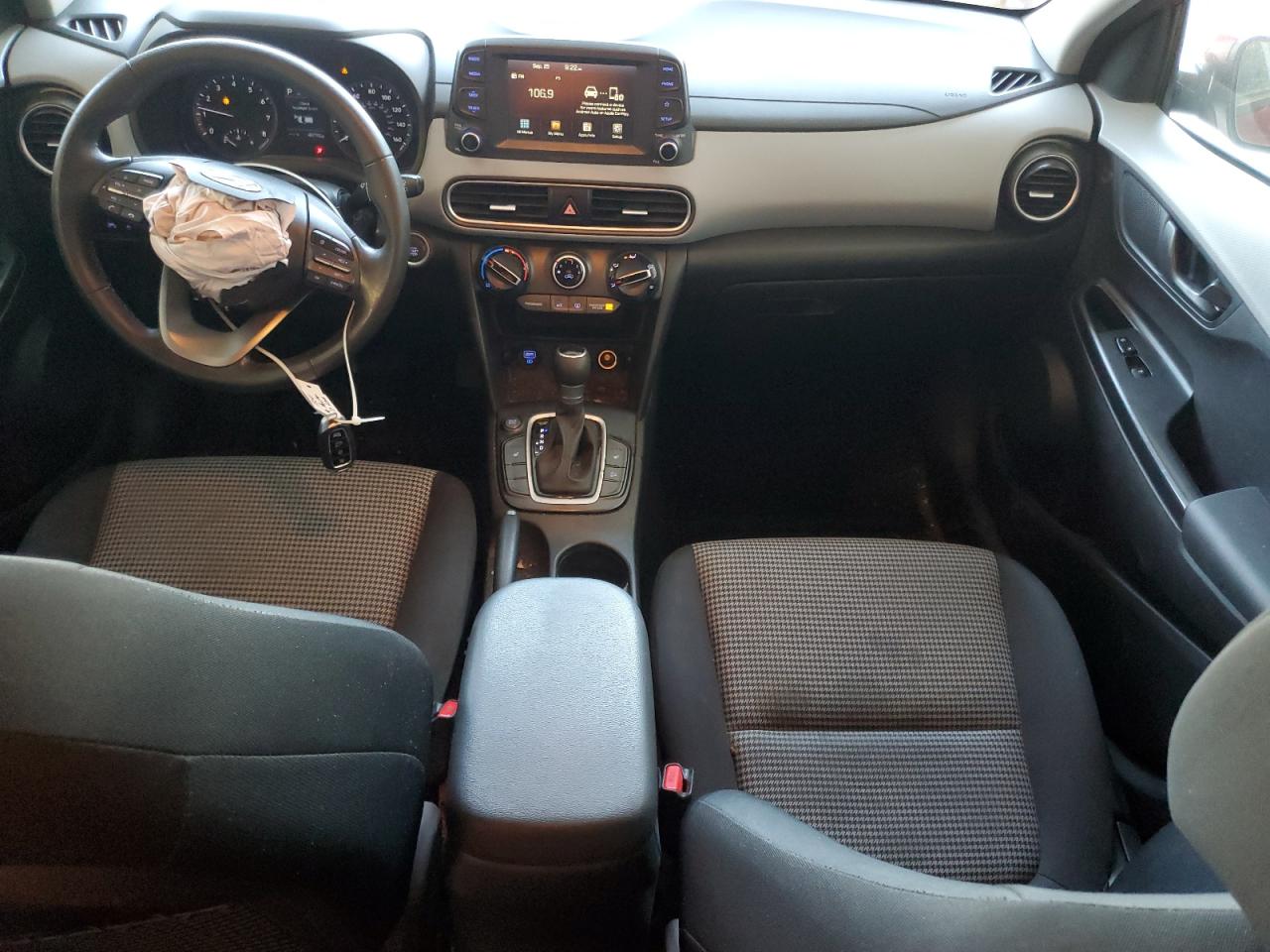 2020 Hyundai Kona Sel VIN: KM8K22AA1LU407811 Lot: 81708525