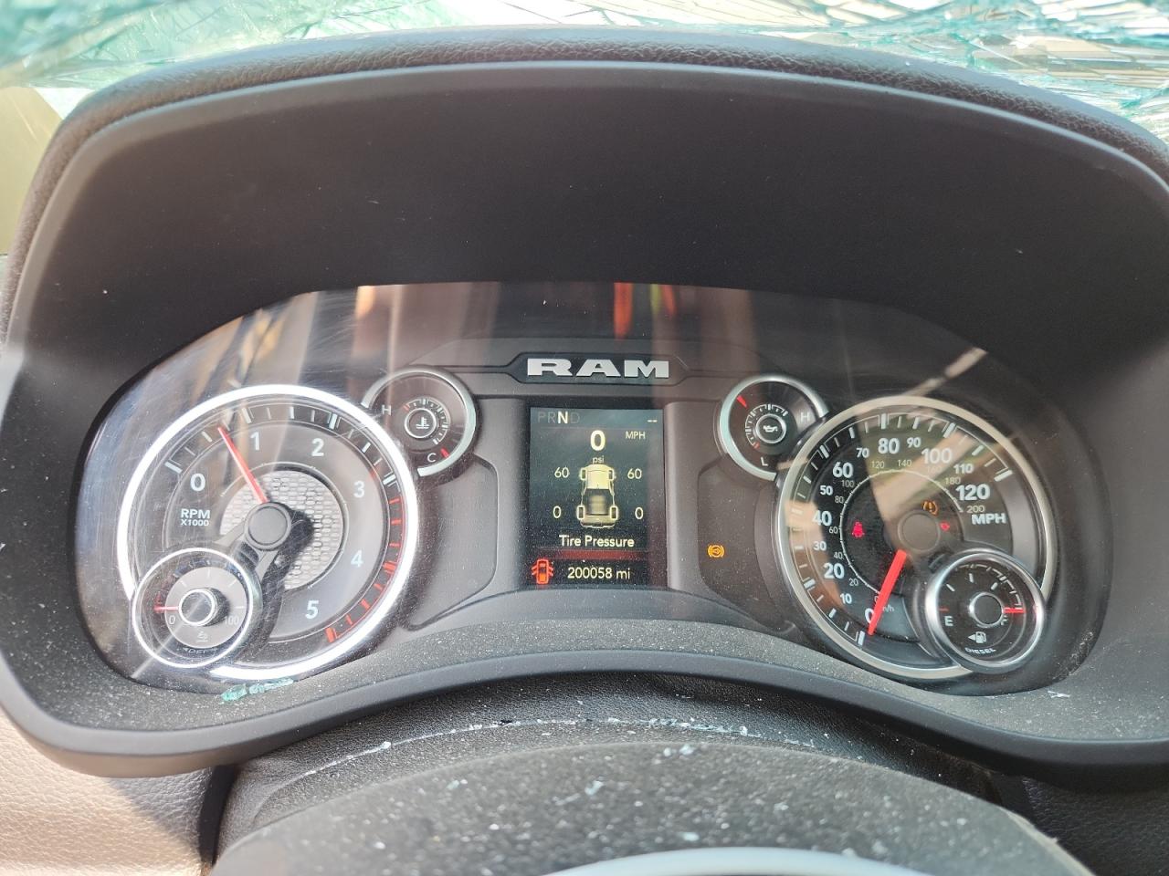 2019 Ram 2500 Tradesman Crew VIN: 3C6UR5HL3KG683224 Lot: 80737235