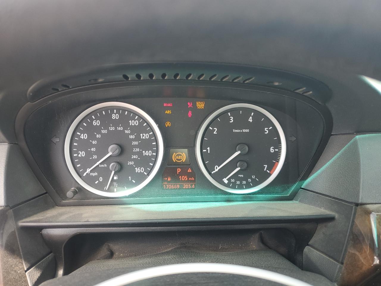 Фото: WBANA73574B805228