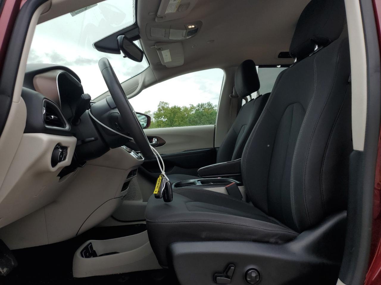 2018 Chrysler Pacifica Touring Plus VIN: 2C4RC1FG3JR123713 Lot: 84242005