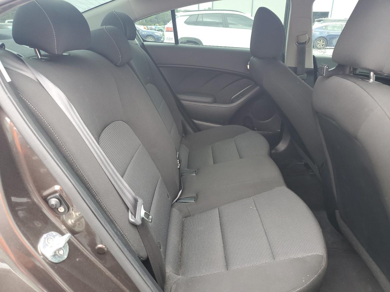 2017 Kia Forte Lx VIN: 3KPFK4A71HE156512 Lot: 83974855