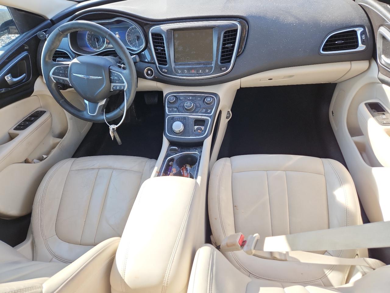 2015 Chrysler 200 C VIN: 1C3CCCCB7FN760767 Lot: 82061915