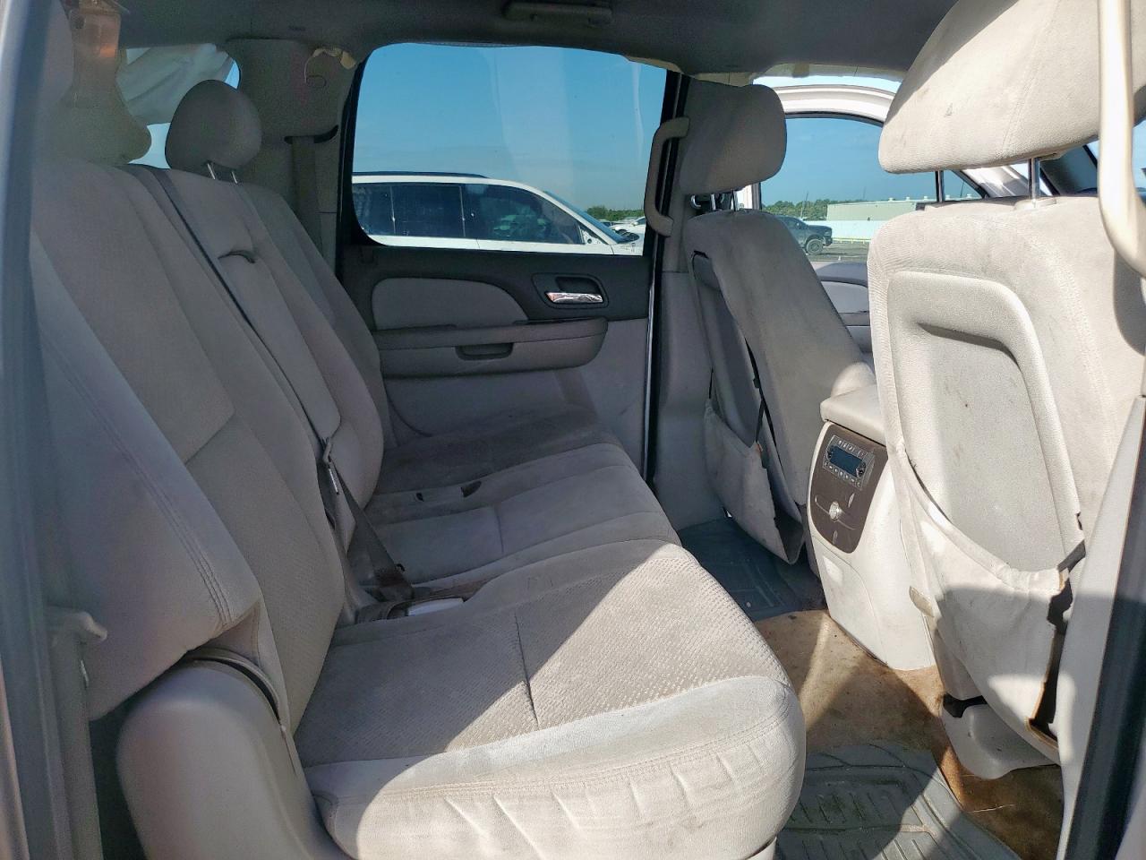 2008 GMC Yukon Xl C1500 VIN: 1GKFC16078R233609 Lot: 84223885