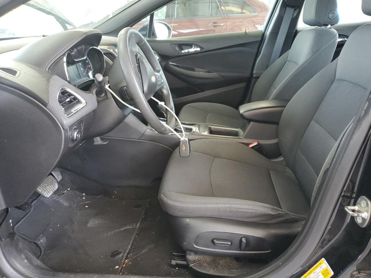 2018 Chevrolet Cruze Lt VIN: 1G1BE5SM1J7130619 Lot: 84395335