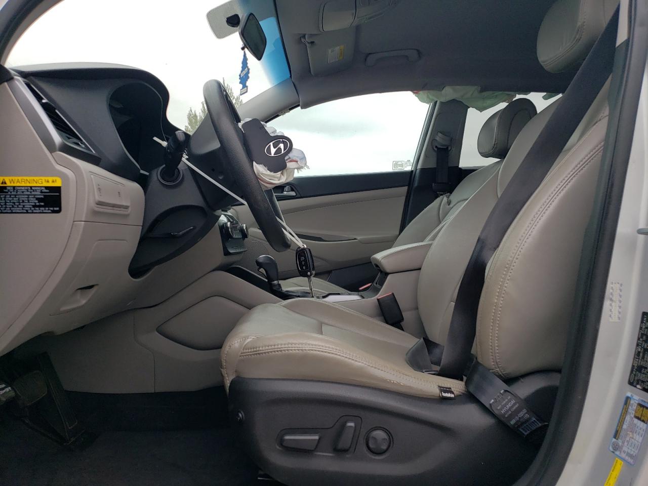 2016 Hyundai Tucson Limited VIN: KM8J33A48GU137961 Lot: 72067405