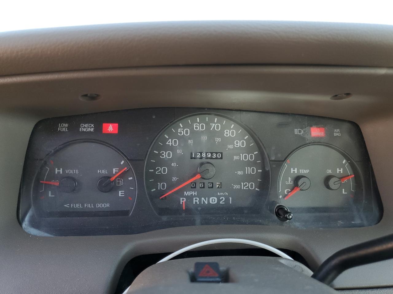 2003 Mercury Grand Marquis Gs VIN: 2MEFM74W13X709708 Lot: 71709865