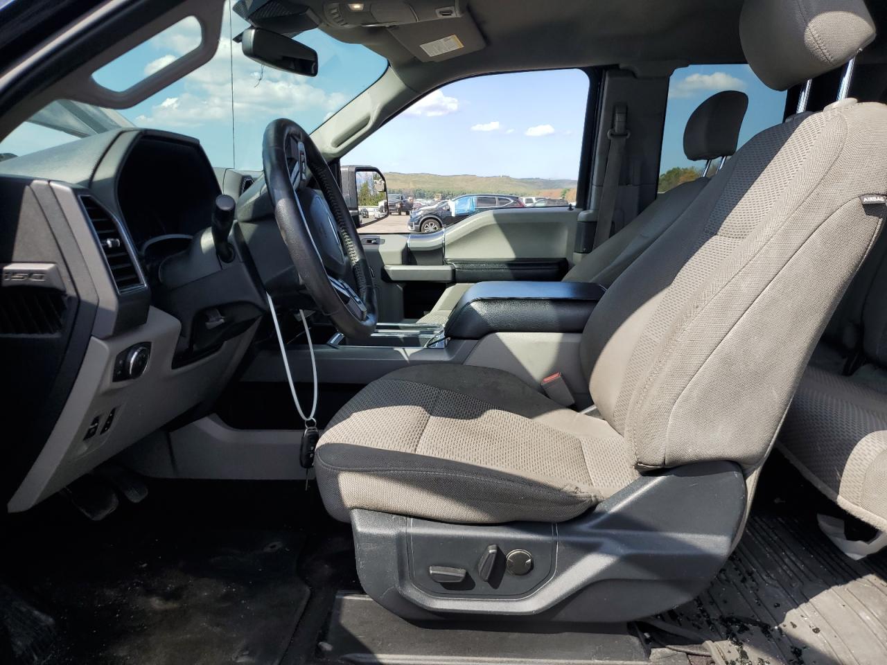 2020 Ford F150 Super Cab VIN: 1FTEX1EP7LFA85126 Lot: 72050155