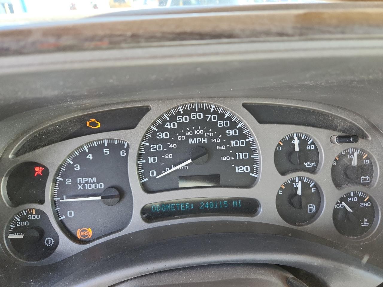 2005 GMC Sierra K1500 Denali VIN: 2GTEK63N951313411 Lot: 80808005