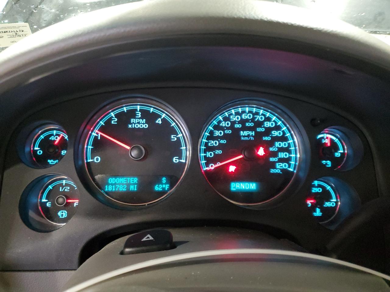 2014 Chevrolet Suburban K1500 Lt VIN: 1GNSKJE79ER136698 Lot: 81097775