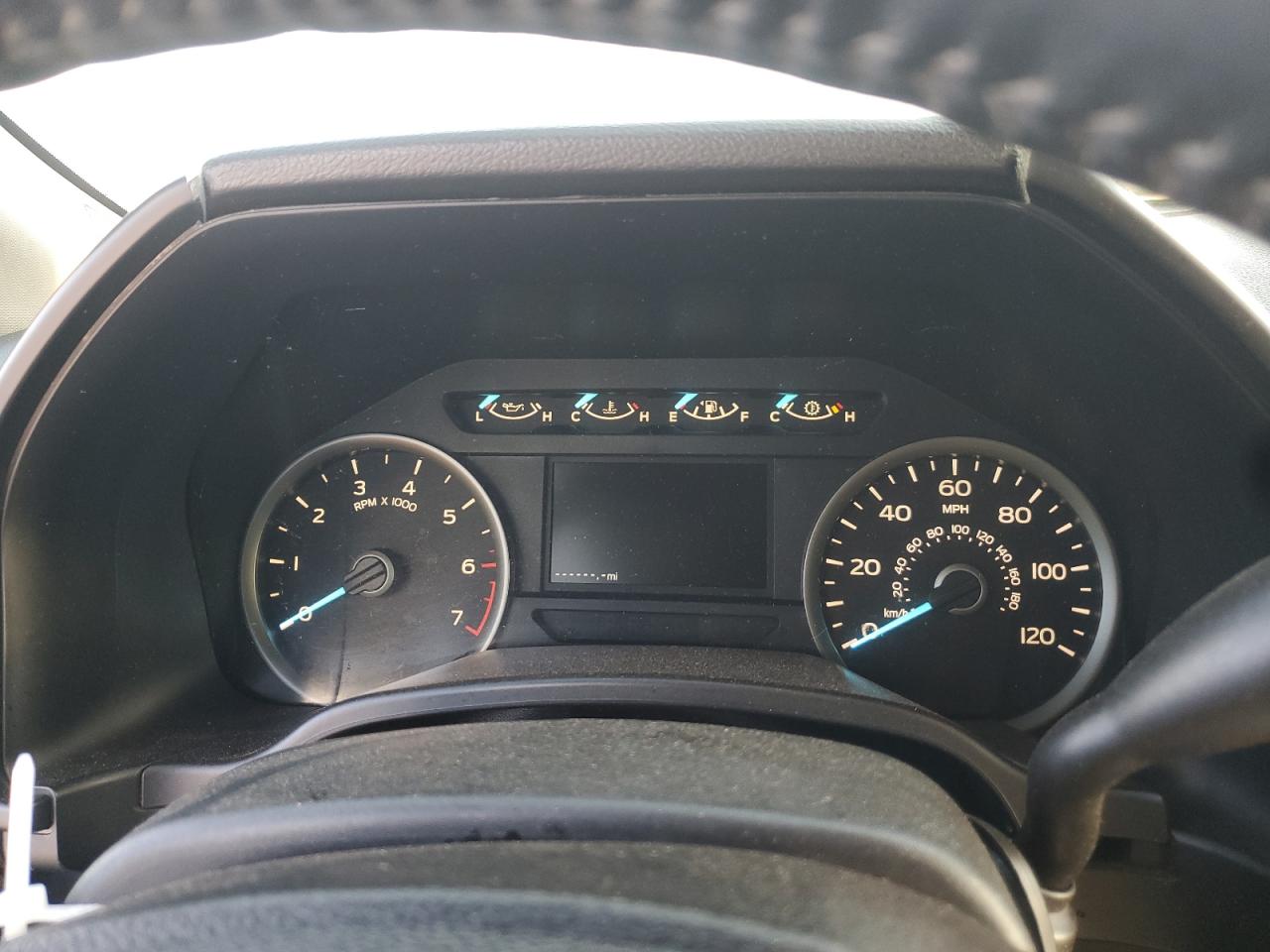 2018 Ford F150 Super Cab VIN: 1FTFX1E5XJFB26106 Lot: 81038945