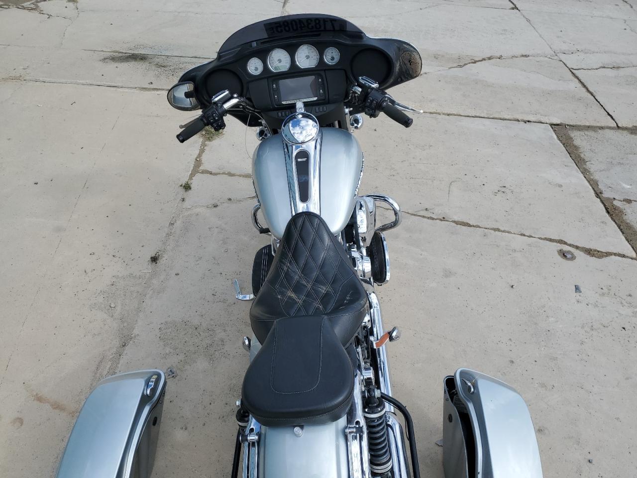 2014 Harley-Davidson Flhx Street Glide VIN: 1HD1KBM16EB601100 Lot: 71834085