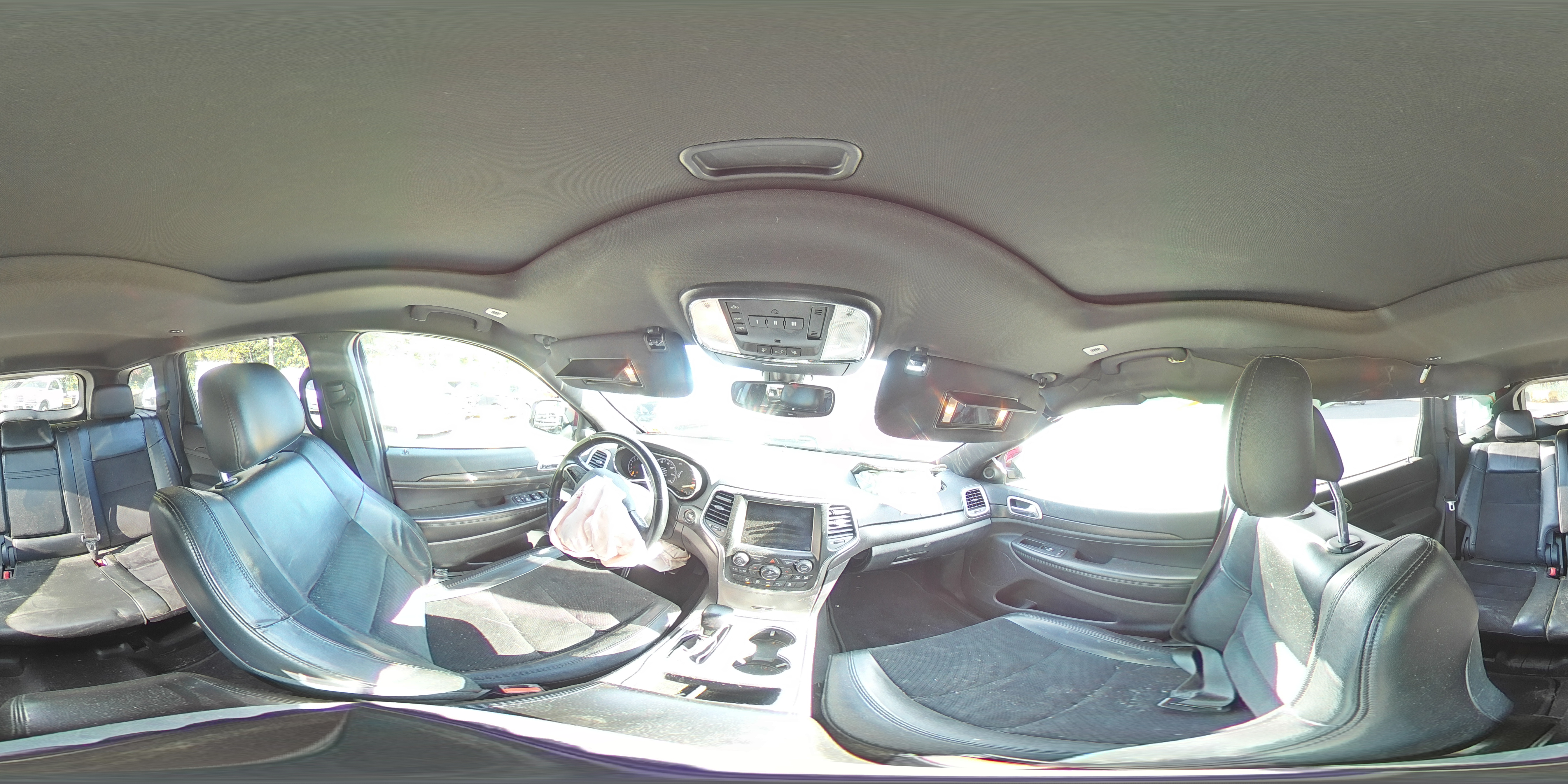 2018 Jeep Grand Cherokee Laredo VIN: 1C4RJFAG6JC465983 Lot: 82057725